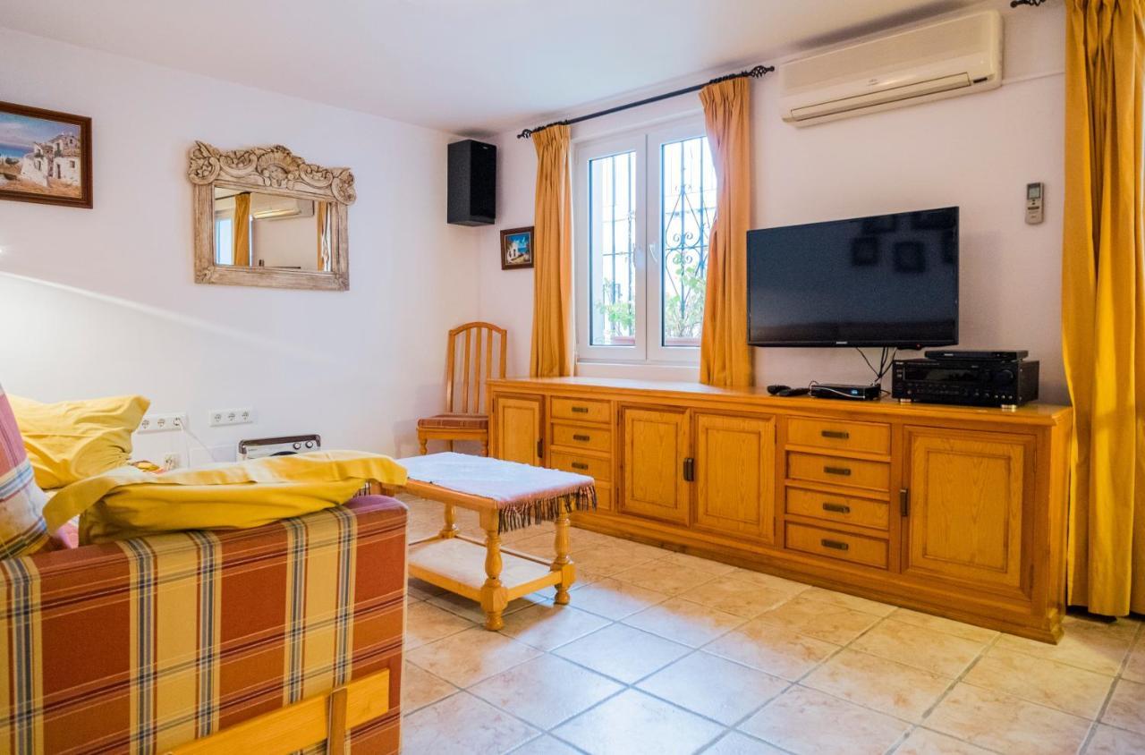 Ferienwohnung Casa Charlotte Nerja Exterior foto